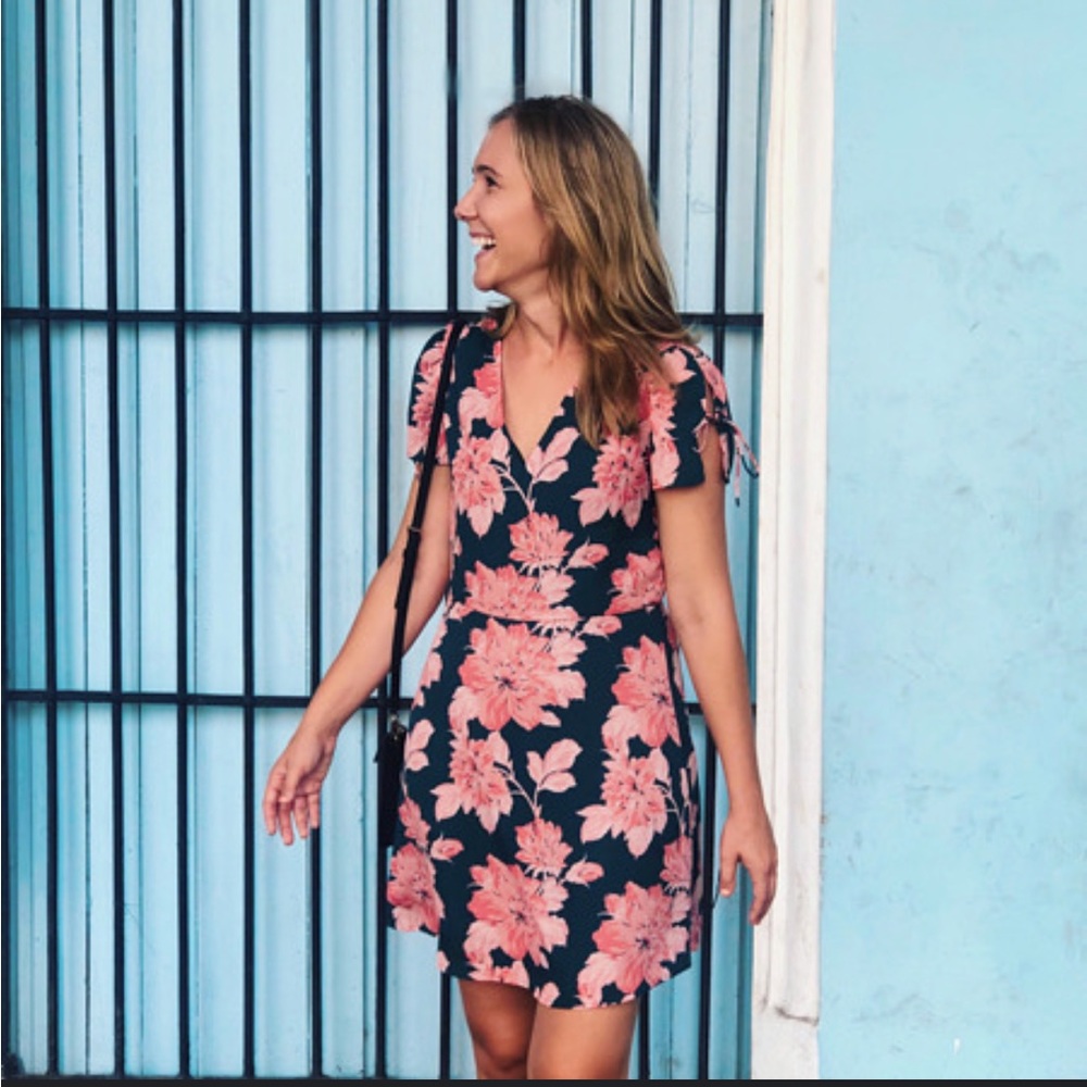 Beautiful J. CREW | Merchantile Floral Dress only wore once size 6